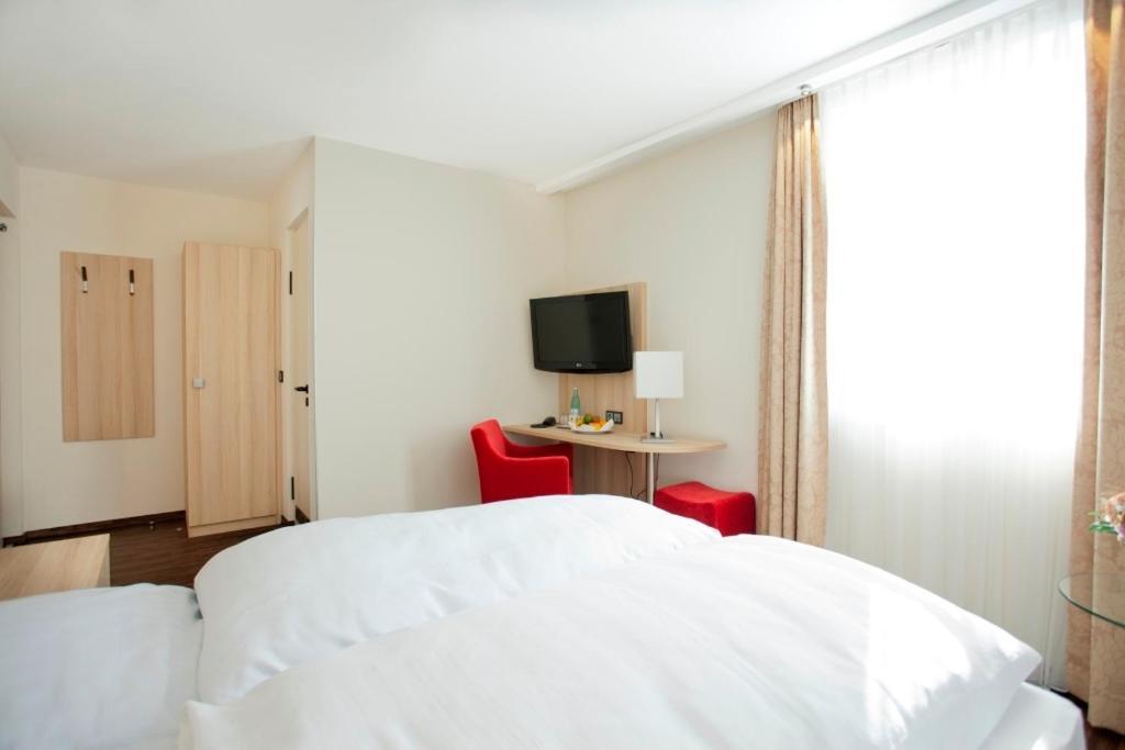 Hotel Jaegerhaus In Esslingen Esslingen am Neckar ห้อง รูปภาพ