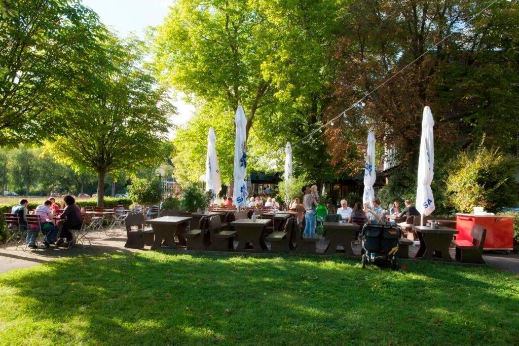 Hotel Jaegerhaus In Esslingen Esslingen am Neckar ภายนอก รูปภาพ